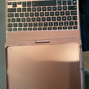 Keyboard case for iPad